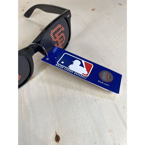 San Francisco Giants‎ Beachfarer Wayfarer style Sunglasses MLB Licensed Baseball - Picture 4 of 4